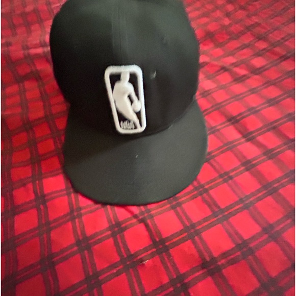 It’s an NBA hat from the Toronto Raptors - Picture 3 of 5